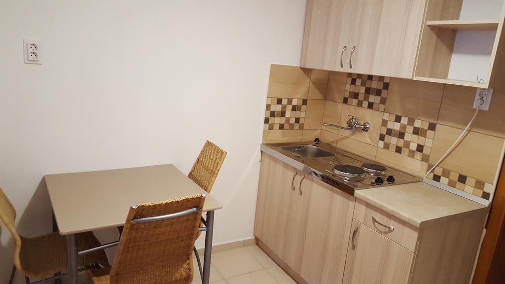 M&M Apartman Tiszafüred Exterior foto